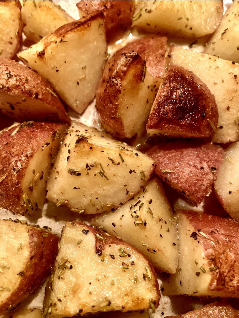 Sizzling Rosemary Red Potatoes - Love of Yum